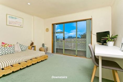 Photo of property in 3 Egret Court, Unsworth Heights, Auckland, 0632