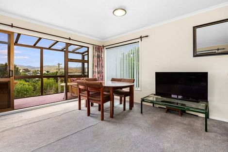 Photo of property in 31 Bayview Road, Paremata, Porirua, 5024