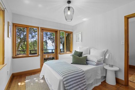 Photo of property in 135 Main Road, Allandale, Governors Bay, 8971