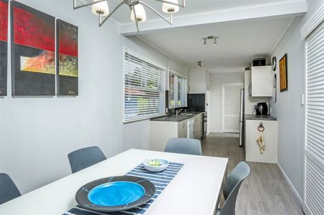 Photo of property in 41 Compton Street, Hillcrest, Auckland, 0627