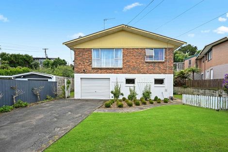 Photo of property in 15 Ranui Street, Dinsdale, Hamilton, 3204
