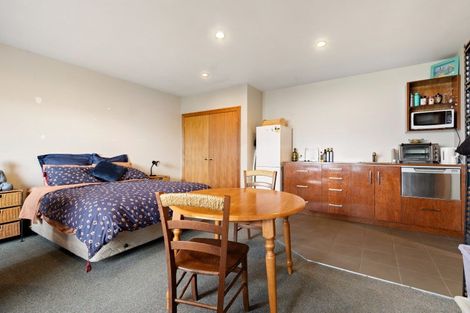 Photo of property in 8 Aspen Grove, Fernhill, Queenstown, 9300