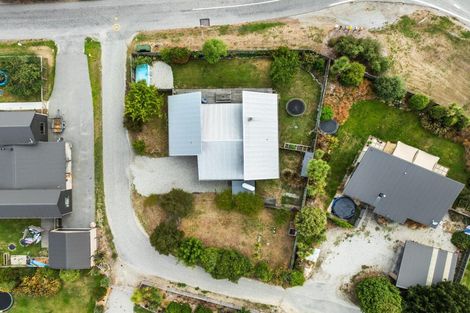 Photo of property in 6 Kingan Road, Luggate, Cromwell, 9383