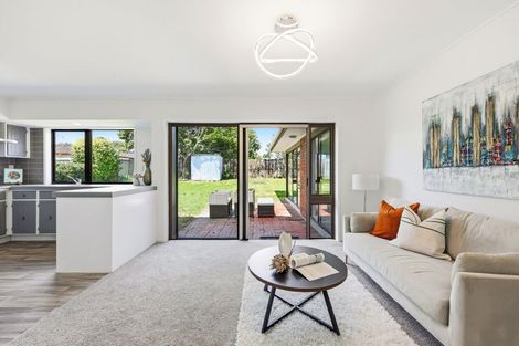 Photo of property in 178 Prince Regent Drive, Farm Cove, Auckland, 2012