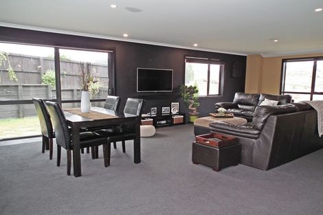 Photo of property in 17 Blue Stone Drive, Waiareka Junction, Oamaru, 9401