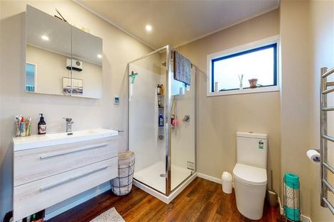 Photo of property in 20 Stamford Grove, Avalon, Lower Hutt, 5011