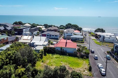 Photo of property in 10 Hobson Street, New Plymouth, 4312