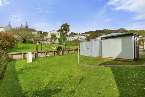 Photo of property in 188 Sievers Grove, Cannons Creek, Porirua, 5024