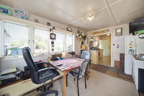 Photo of property in 37 Jellicoe Avenue, Tuakau, 2121