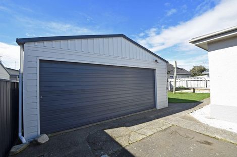 Photo of property in 35 Clifton Street, Windsor, Invercargill, 9810