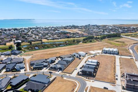 Photo of property in 22 Rehua Way, Papamoa, 3118