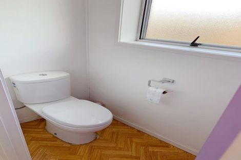 Photo of property in 1/42 Blacklock Avenue, Henderson, Auckland, 0612