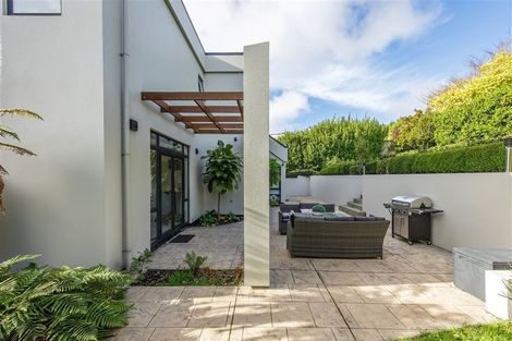 Photo of property in 4 Scarff Place, Cashmere, Christchurch, 8022