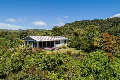 Photo of property in 9 Alexander Road, Lake Tarawera, Rotorua, 3076