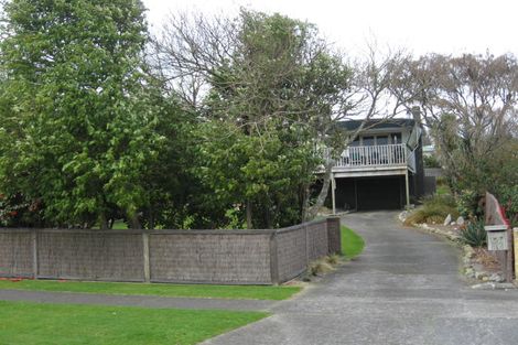 Photo of property in 87 Kawiu Road, Levin, 5510