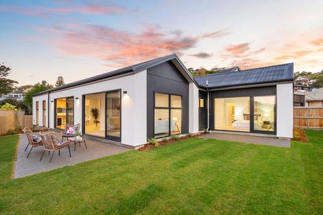 Photo of property in 16 Soleares Avenue, Mount Pleasant, Christchurch, 8081