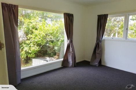 Photo of property in 51 Toroa Street, Torbay, Auckland, 0630