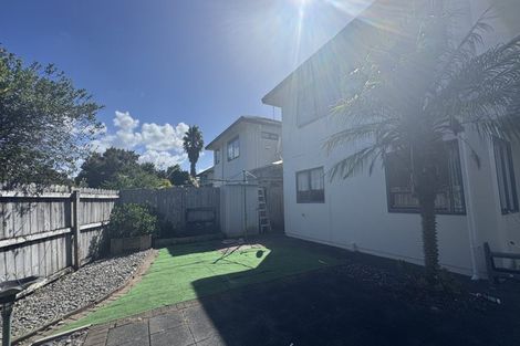 Photo of property in 4/26 Roanoke Way, Albany, Auckland, 0632