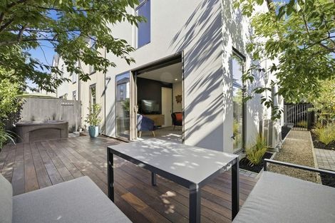 Photo of property in 6/555 Manchester Street, St Albans, Christchurch, 8014