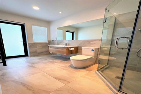 Photo of property in 12 William Calvert Drive, Swanson, Auckland, 0614