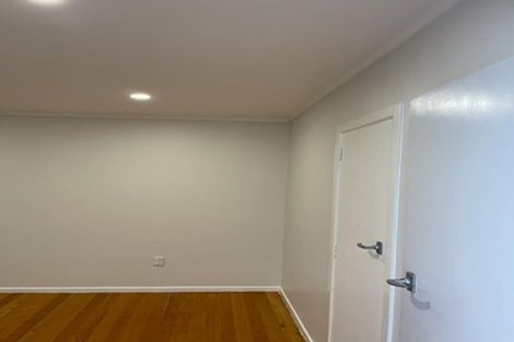 Photo of property in 39 Denbigh Avenue, Mount Roskill, Auckland, 1041
