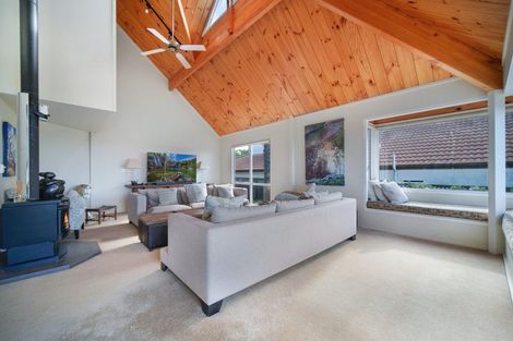 Photo of property in 13 Gilberd Place, Torbay, Auckland, 0630