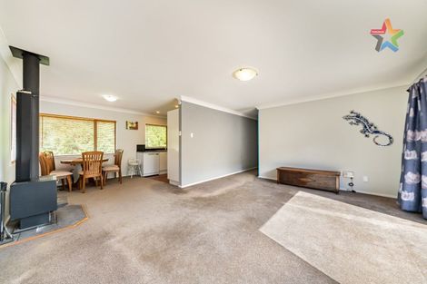 Photo of property in 2/32 Hair Street, Wainuiomata, Lower Hutt, 5014
