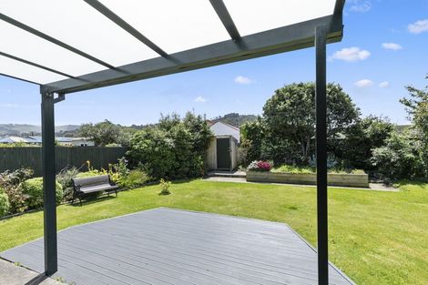 Photo of property in 22 De Menech Grove, Avalon, Lower Hutt, 5011