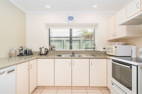 Photo of property in 19 Long Melford Road, Awapuni, Palmerston North, 4412