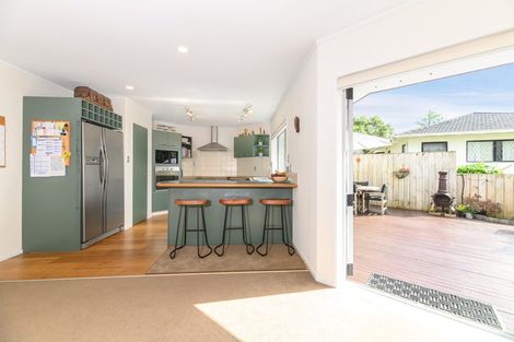 Photo of property in 2/27 Leicester Parade, Somerville, Auckland, 2014