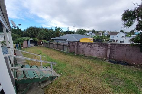 Photo of property in 4104 Great North Road, Glen Eden, Auckland, 0602