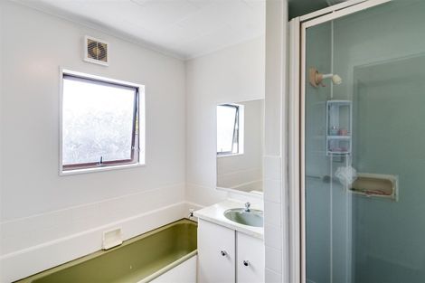 Photo of property in 4 Clement Place, Greenmeadows, Napier, 4112