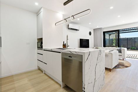 Photo of property in 5/1 Seaforth Avenue, Mangere Bridge, Auckland, 2022