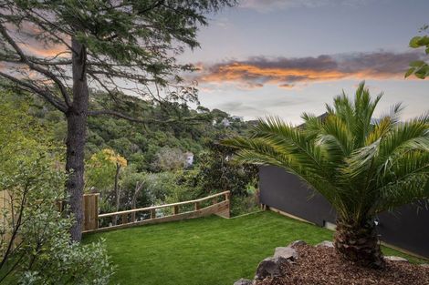Photo of property in 32 Soleares Avenue, Mount Pleasant, Christchurch, 8081