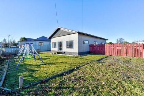 Photo of property in 5 Waverley Street, East Gore, Gore, 9710