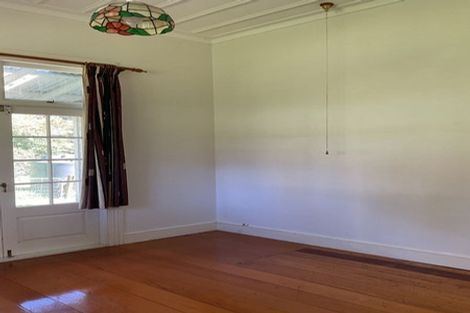 Photo of property in 305 Paparata Road, Bombay, 2675