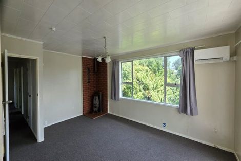 Photo of property in 13 Parris Street, Moturoa, New Plymouth, 4310