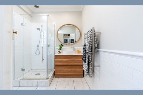 Photo of property in 3/7 Stowe Hill, Thorndon, Wellington, 6011