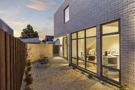 Photo of property in 29b Tonbridge Street, Merivale, Christchurch, 8014