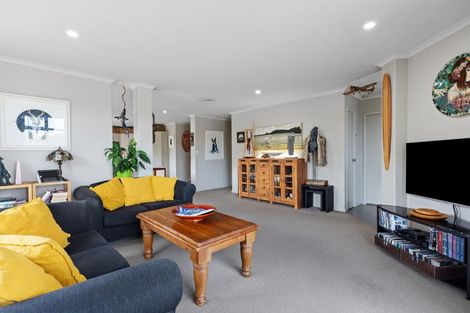 Photo of property in 99 Longview Drive, Papamoa Beach, Papamoa, 3118