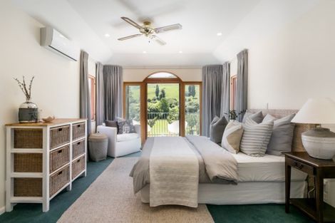 Photo of property in 92 Ellis Wallace Road, Eskdale, Napier, 4182