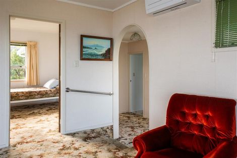 Photo of property in 28 Barrier View Road, Leigh, 0985