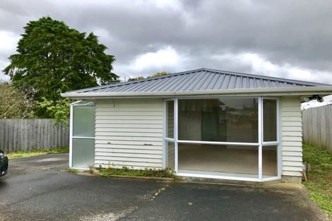 Photo of property in 26a Reid Road, New Lynn, Auckland, 0600