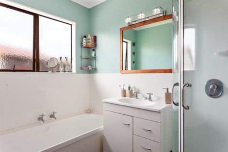 Photo of property in 64 Harbour Road, Ohope, 3121