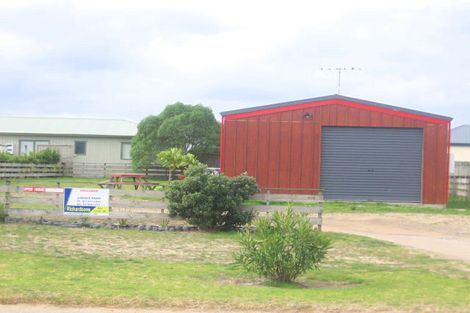 Photo of property in 604 Matarangi Drive, Matarangi, Whitianga, 3592