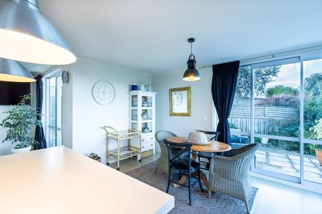 Photo of property in 16 Riverglen Road, Waipu, 0510