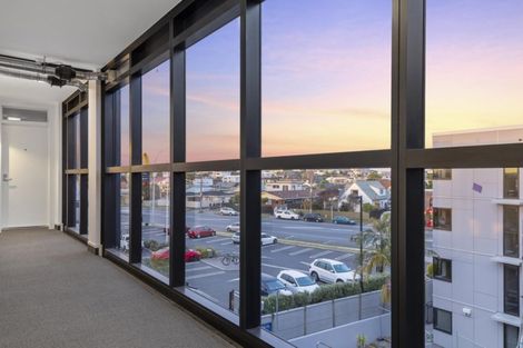 Photo of property in 2-06/424 Maunganui Road, Mount Maunganui, 3116