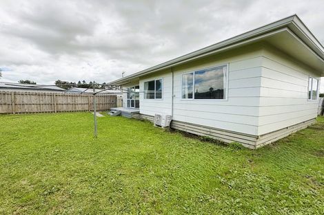 Photo of property in 42a Puriri Crescent, Edgecumbe, 3120