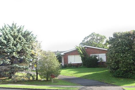 Photo of property in 9 Walworth Avenue, Pakuranga Heights, Auckland, 2010