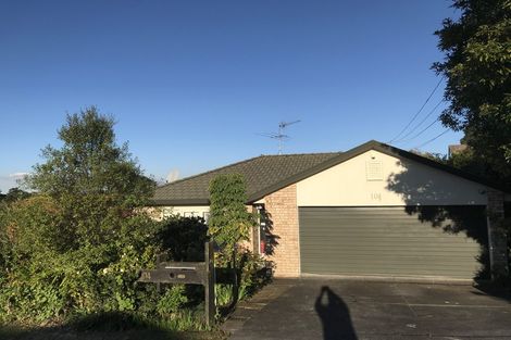 Photo of property in 104 Harmel Road, Glendene, Auckland, 0602